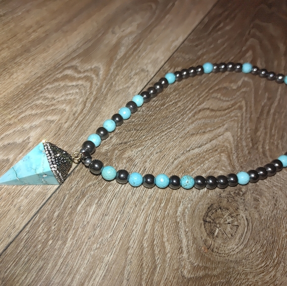 Turquoise Stone & Hematite Bead Magnet Necklace - Picture 3 of 4